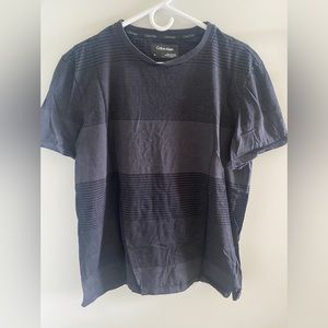 Calvin Klein black striped t-shirt, Size mens large